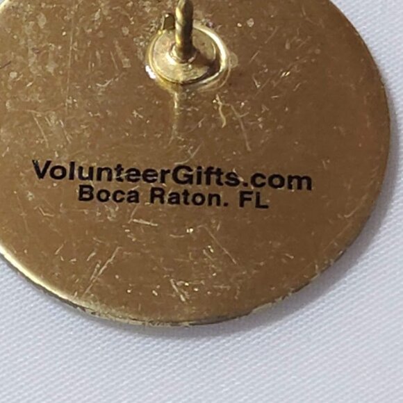 Our Volunteers are Stars Thank You Enamel Lapel Pin Starfish Gold Tone Blue - Picture 5 of 6